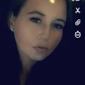 Meet your Posher, Jenn